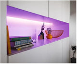 Philips Hue lightstrip Plus Basisset - 2 Meter - Verlengbaar - Duurzame LED Verlichting - Wit en Gekleurd Licht - Dimbaar - Verbind met Bluetooth of Hue Bridge - Werkt met Alexa en Google Home
