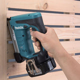 Makita Accu-nietmachine, 18 V/5,0 Ah, 2 accu's en oplader in Makpac), DST221RTJ