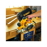 DEWALT Elektrische schaaf D26500K met grote messenas - nauwkeurig schaven ook in hard hout - 82 mm schaafbreedte - 1050 W - elektrische schaaf met draaimes, vouwdiepte- en parallelaanslag, koffer en