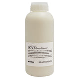 Conditioner voor Gedefinieerde Krullen Davines Love 1 L