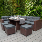 Rattan Hoekdinerset Tuinmeubilair Bruin 9-Persoons L-Vormige Bank Krukjes Tafel Gehard Glas UV-beschermd Waterdichte Grijze Zit- en Rugkussens Terras Serre Lounge GRATIS Regenhoes