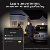 Philips Hue Appear Wandlamp voor Buiten - Wit en Gekleurd licht - IP44 Waterbestendige Muurlamp - Buitenverlichting - Verbind met Bluetooth of Bridge - Werkt met Alexa en Google